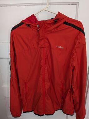 L.L. Bean Red/Orange Hooded Packable Hiking Windbreaker Jacket